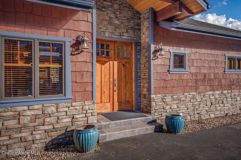 Image 3: Custom with Shake Shingle and Stone