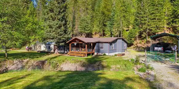 1231 French Gulch RD
