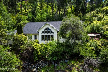 88 Cedarwood Ln