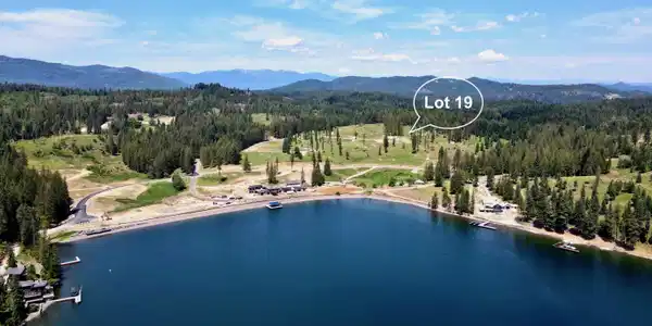 Image 3: Aerial Lot 19