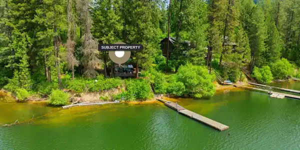 Image 4: Cabin and dock