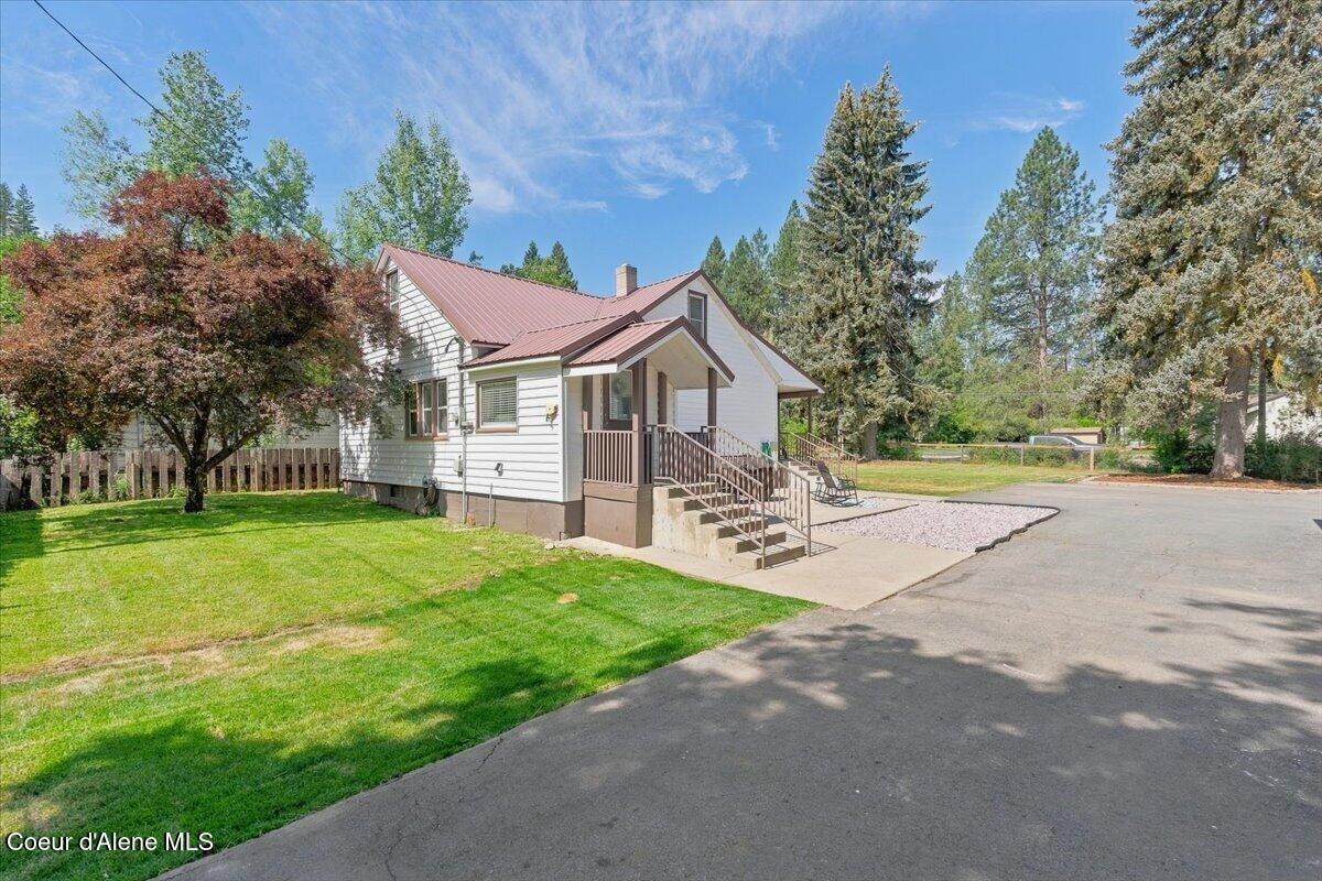 Image 3: 03-905 S Division St Pinehurst, ID 8385