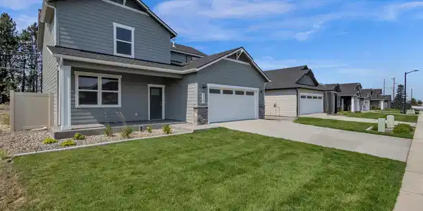 Image 2: Previously Built Home