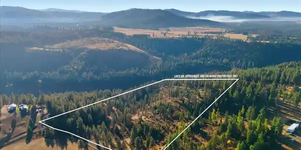 Image 2: 01-Aerial views