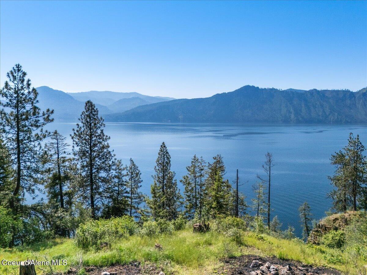Image 2: 10-NKA N Cape Horn Rd_RedHogMedia