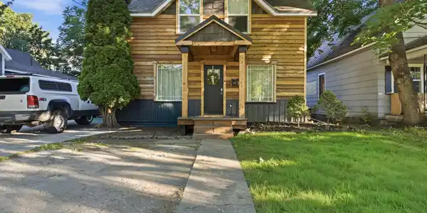 417 Pine St