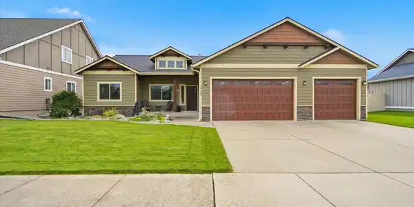 Image 3: 09-Front of Home