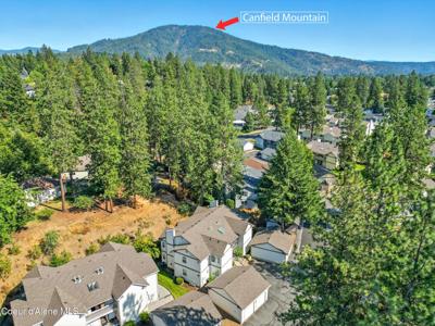 8318 N VILLAGE DR Unit #2