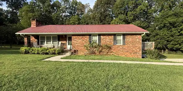 4394 Back Valley Road