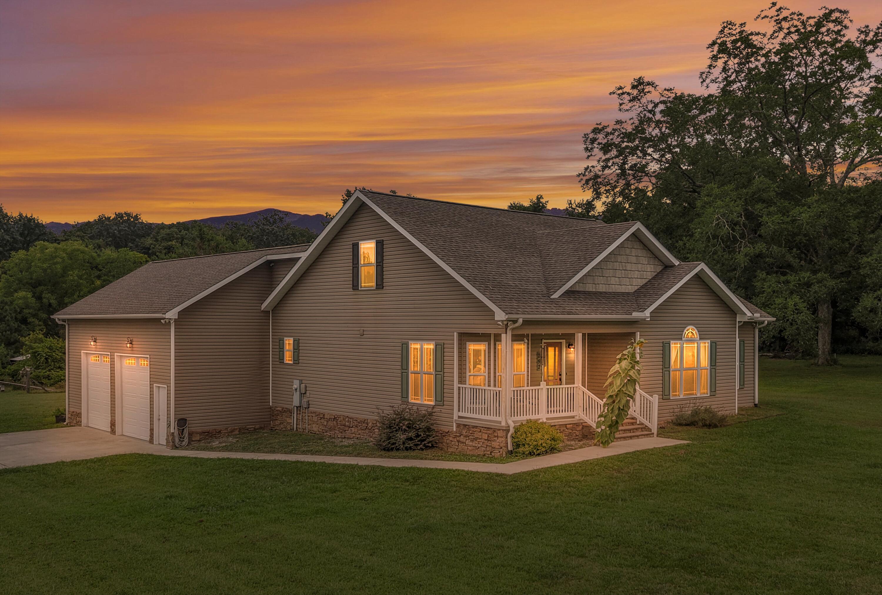 Image 1: 01-DJI_20250804130041_0221_D