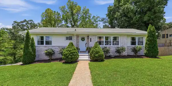 618 Highview Drive