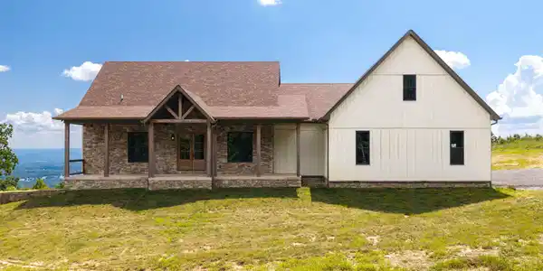 520 Bluff Mountain Drive