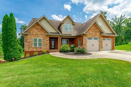103 N Pointe Road