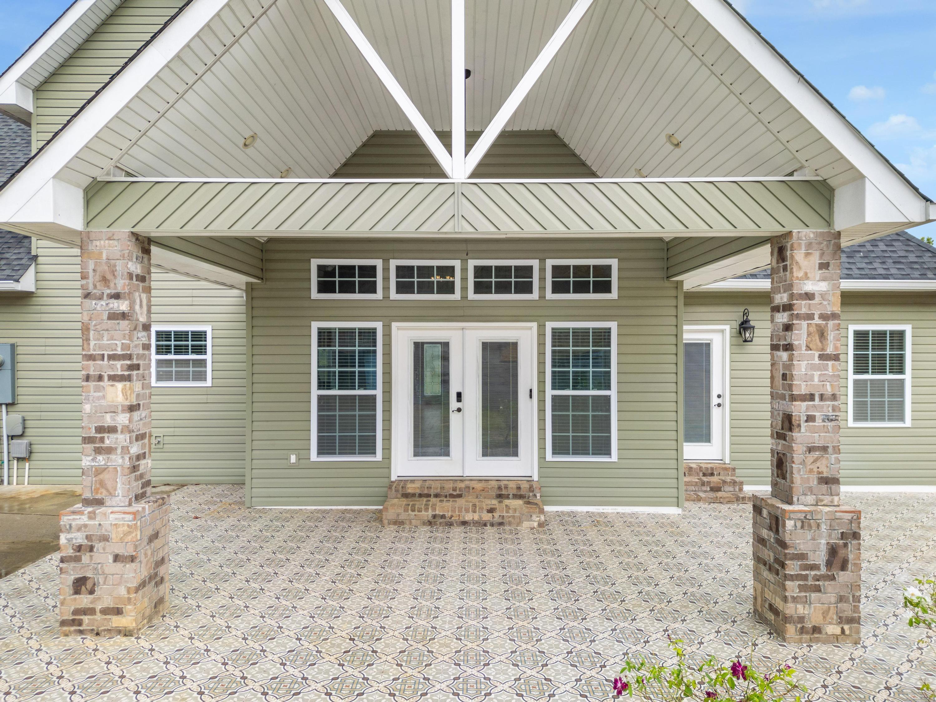 Image 2: 2024_09_September_54_Whispering_Pine_Dr_