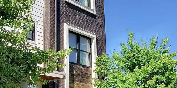 18 E 16th Street