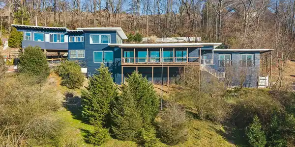 2904 Birds Mill Road