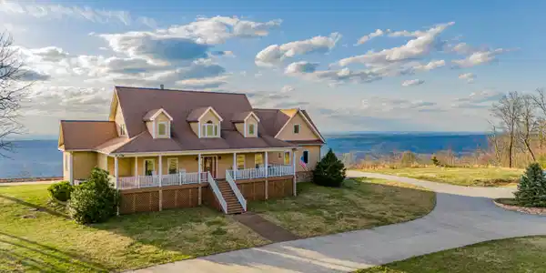 4223 Sunset Drive