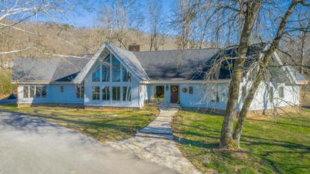 8950 Cattails Creek Way