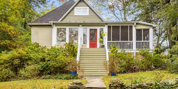 106 Sunset Circle