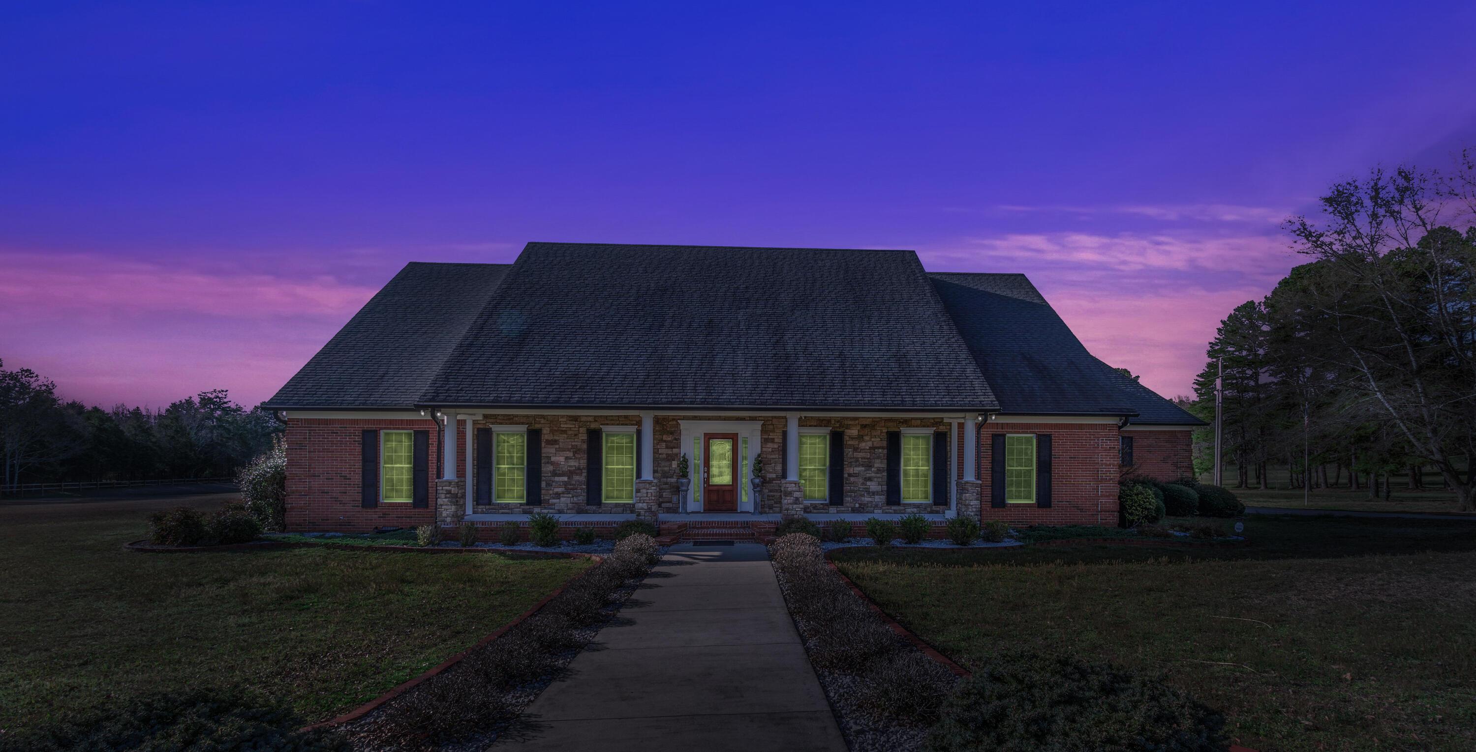 Image 4: 8121 Hwy 156-86