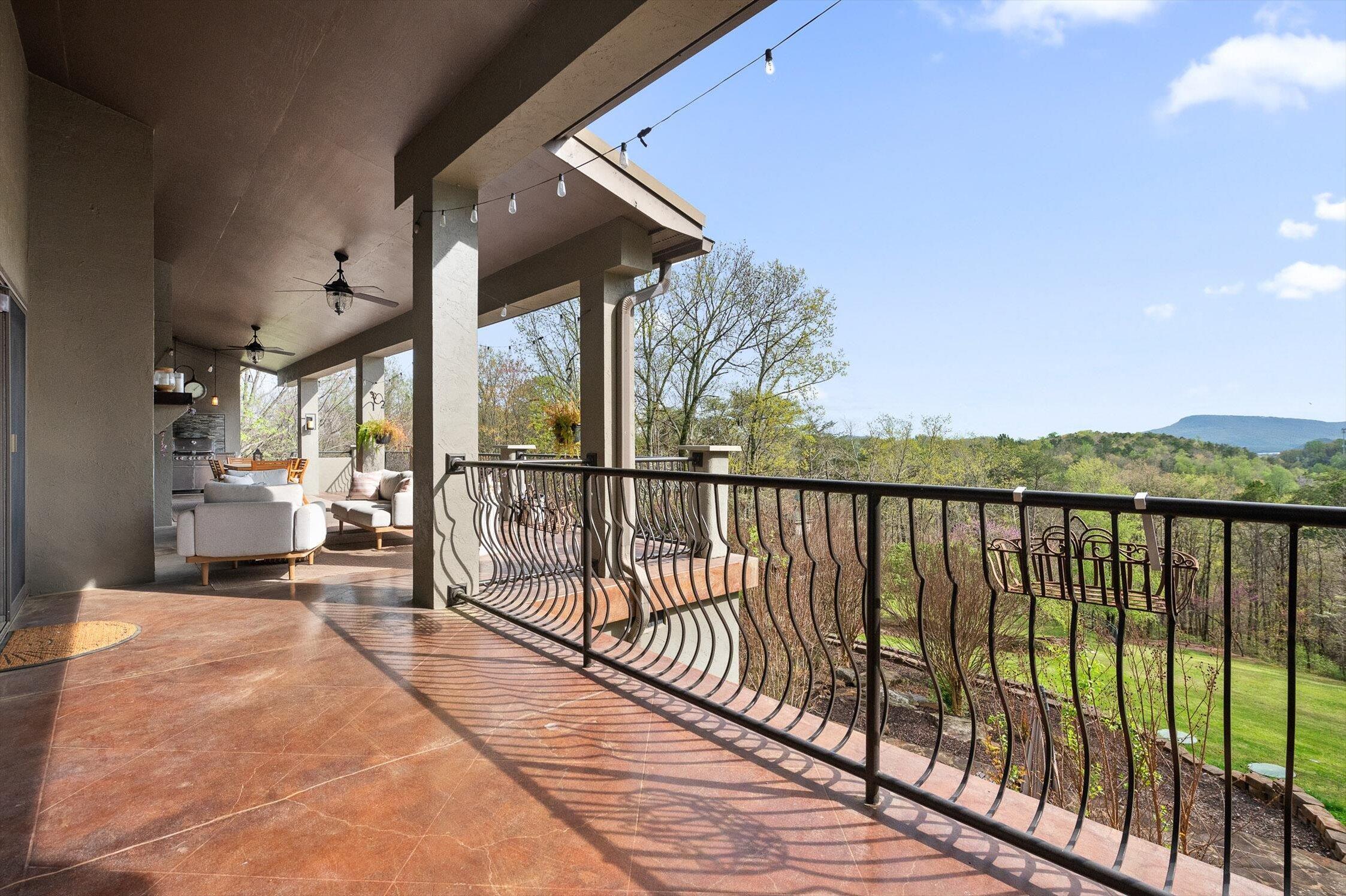 Image 3: 1544 Greer Ln