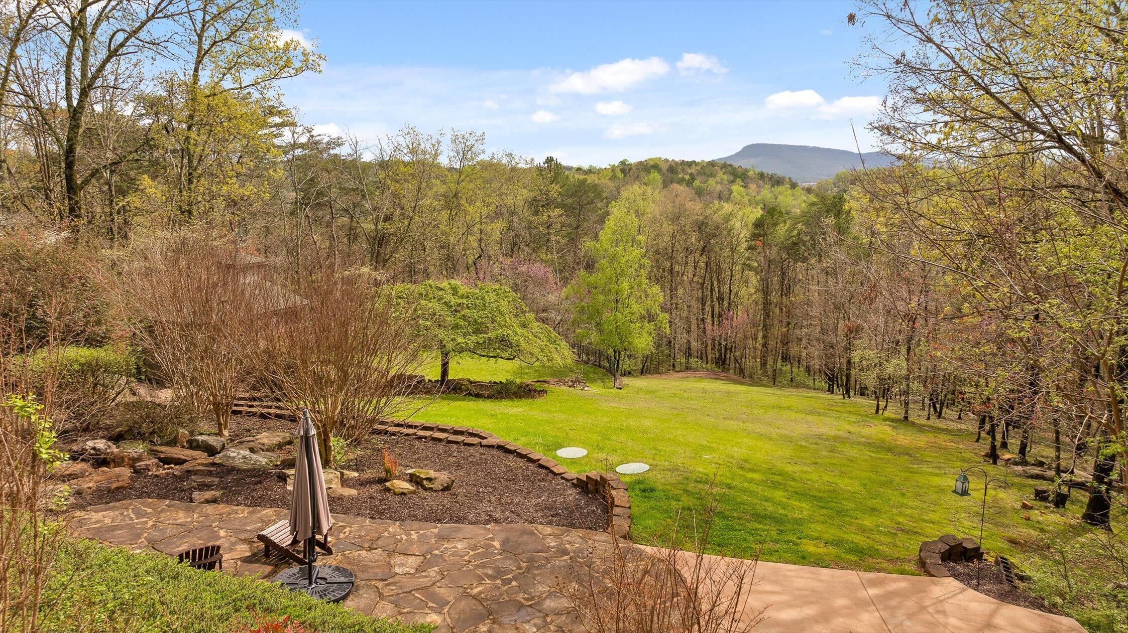 Image 4: 1544 Greer Ln
