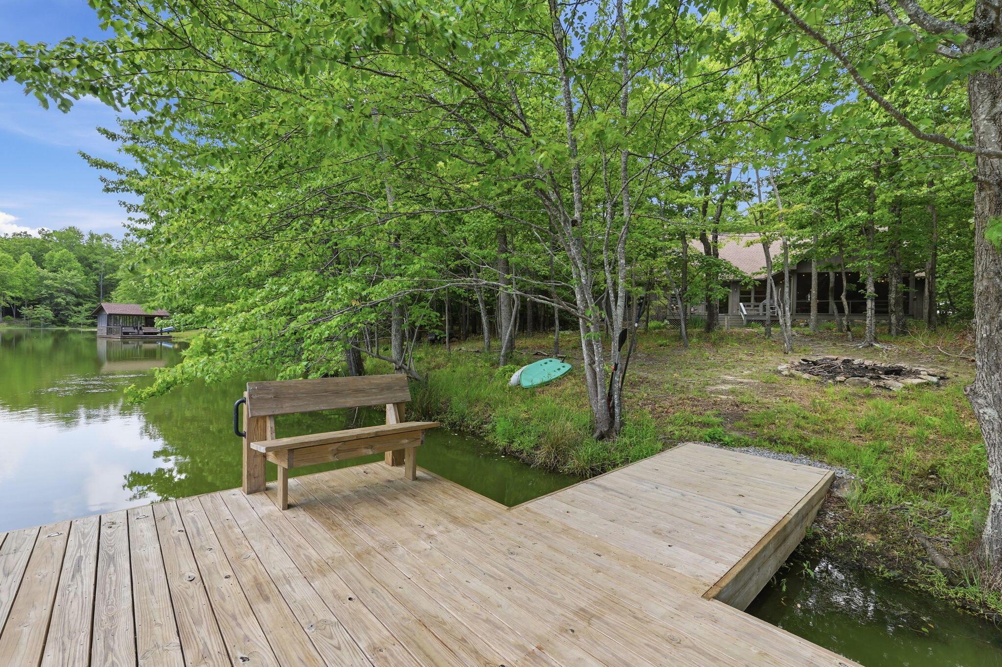 Image 3: 7-web-or-mls-479-lake-loop
