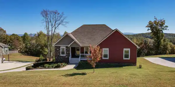 220 Timber Top Crossing SE