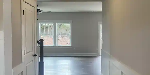 Image 2: es42 foyer