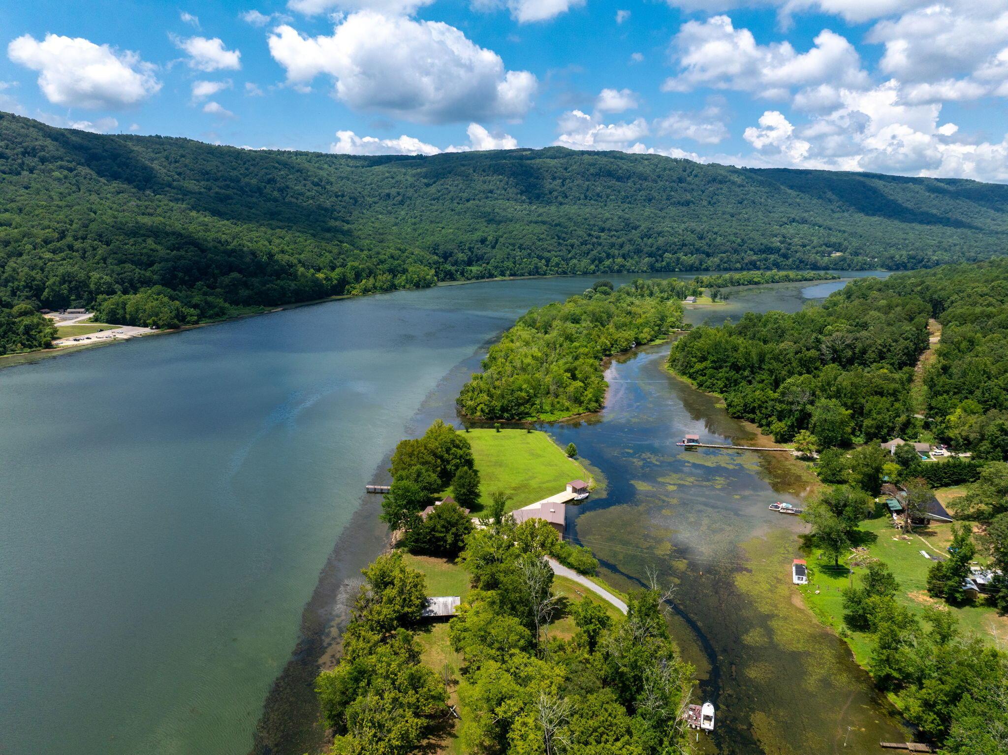 Image 3: 3-web-or-mls-DJI_20250723095611_0111_D-1