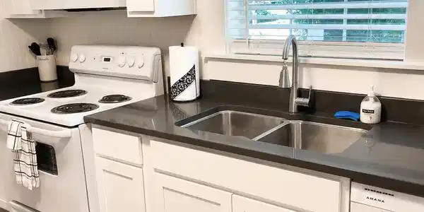 Image 4: 4