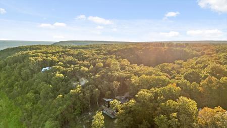 895 Hidden Brow Road