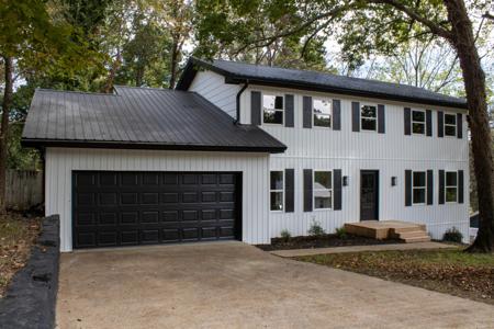 7217 Fairington Circle