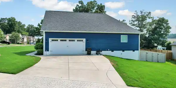 Image 3: 3-web-or-mls-DJI_0849