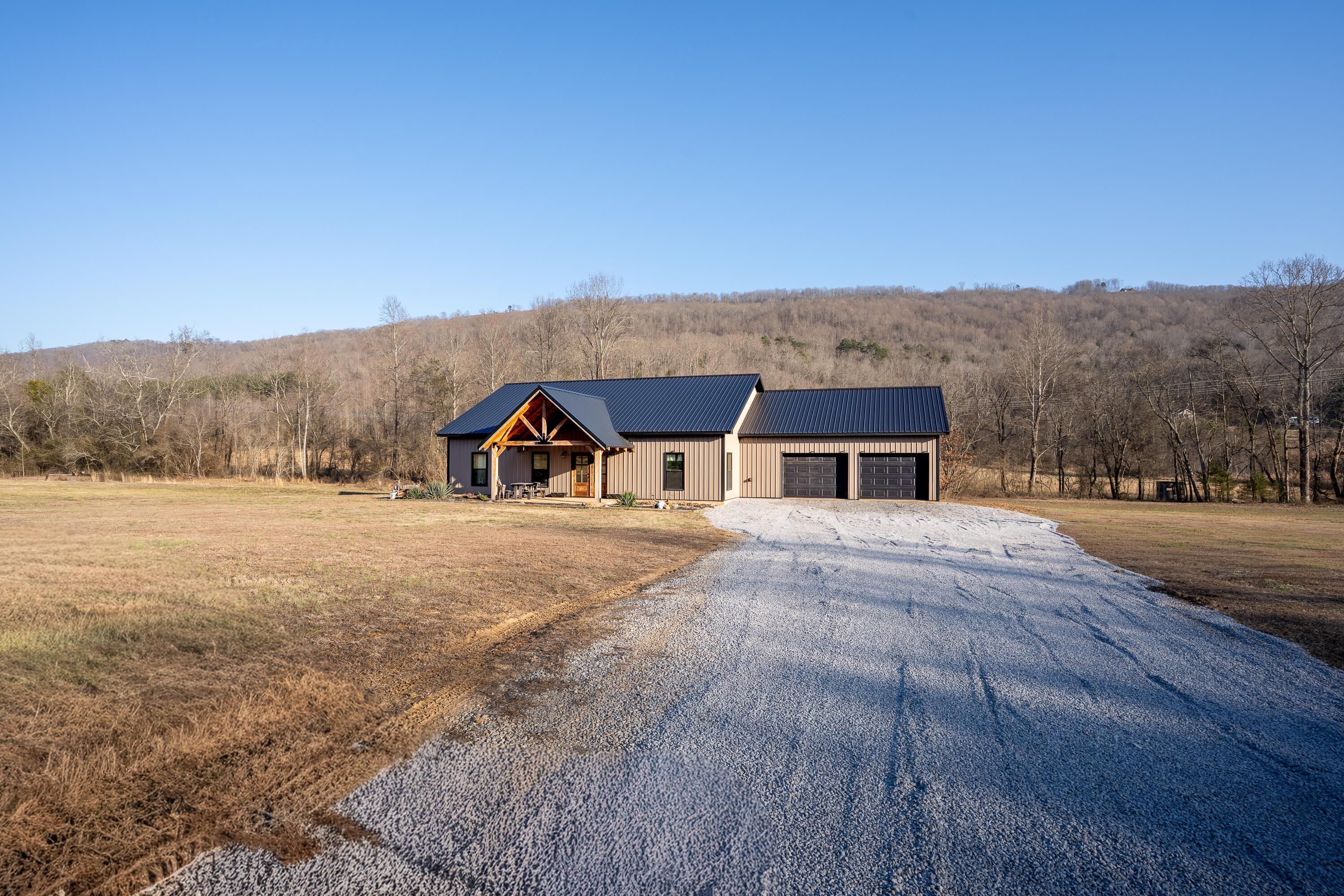 Image 3: A7300810-HDR