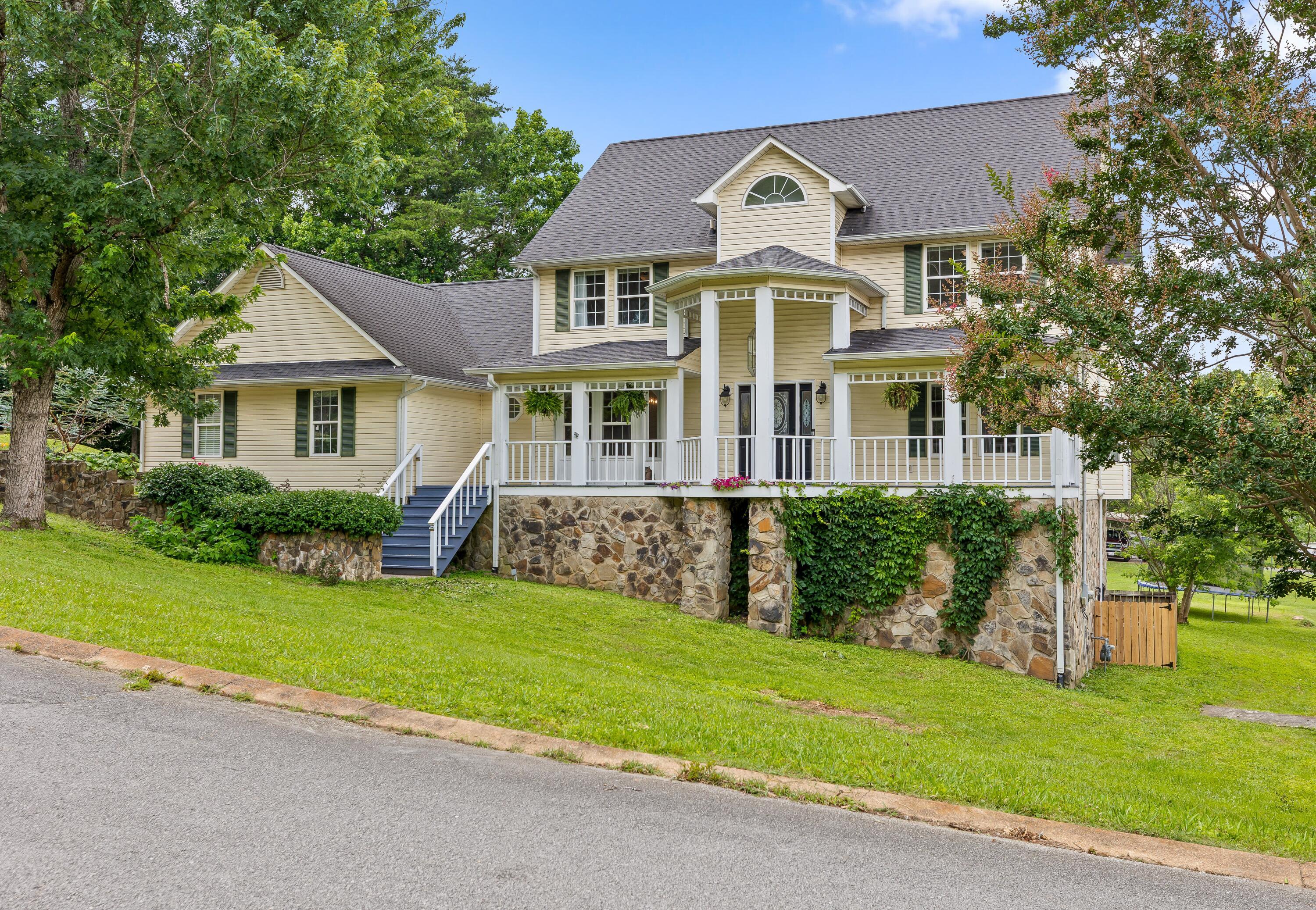 Image 2: MW Front of House B
