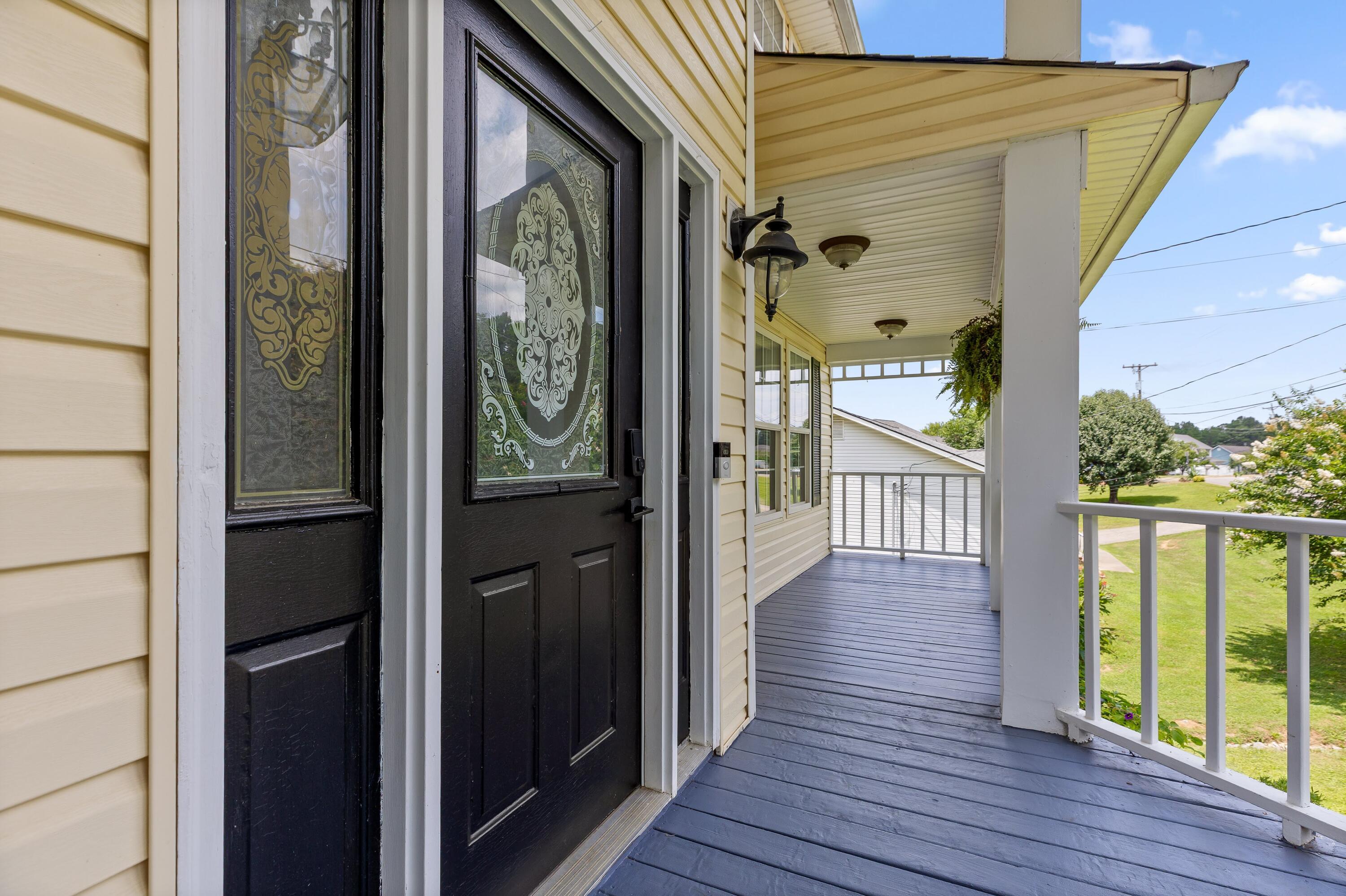 Image 3: MW Front Door