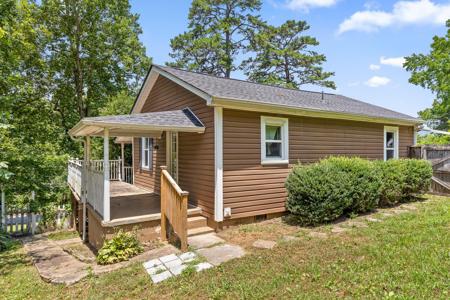 702 Runyan Drive