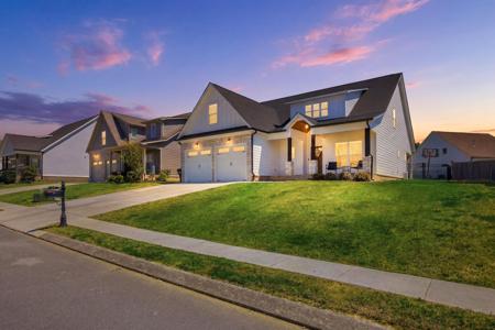 8921 Silver Maple Drive