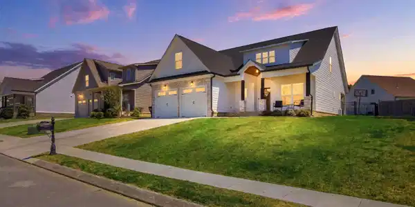 8921 Silver Maple Drive