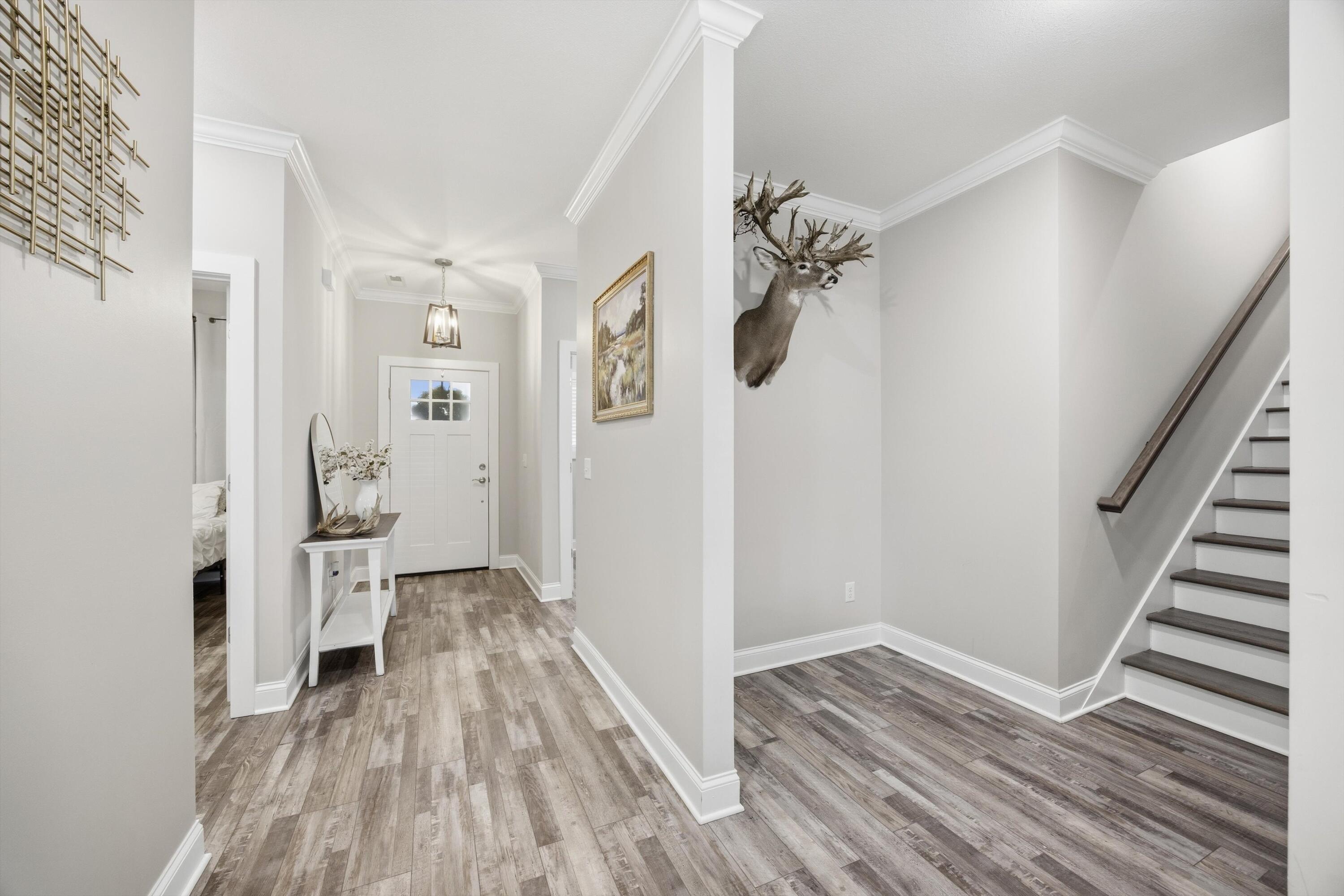 Image 4: WELCOMING FOYER