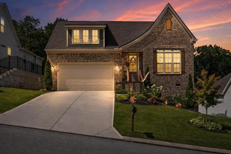7061 Mercedes Lane