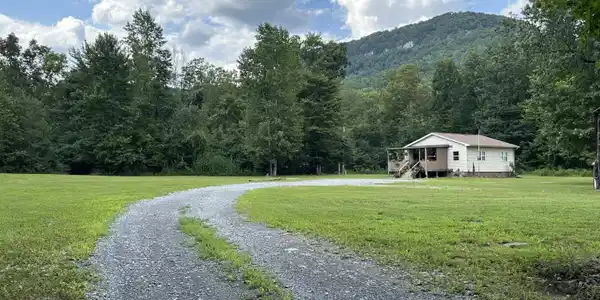563 Old Union Rd Off Road