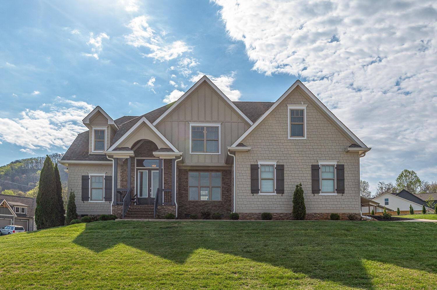 Image 1: Welcome to 7724 Peppertree Dr!
