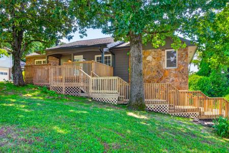 2904 Old Britain Circle