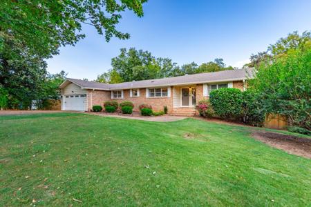 1325 Highland Road