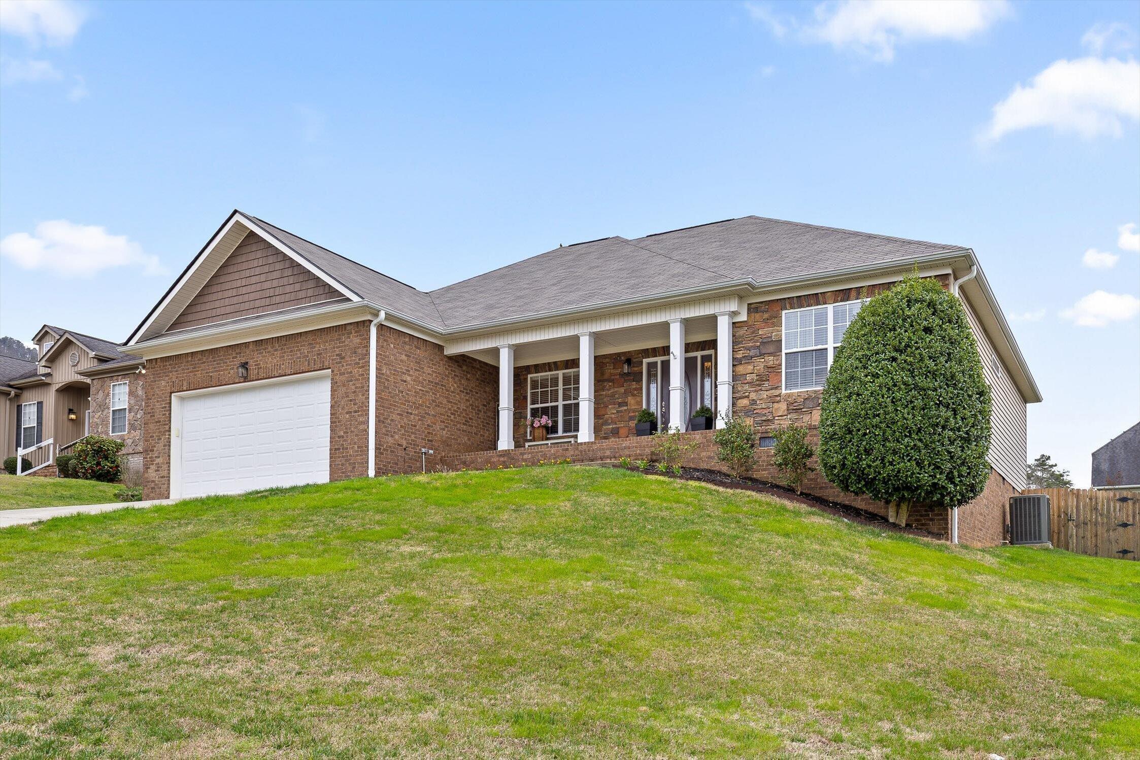 Image 3: 8934 Sunridge Drive