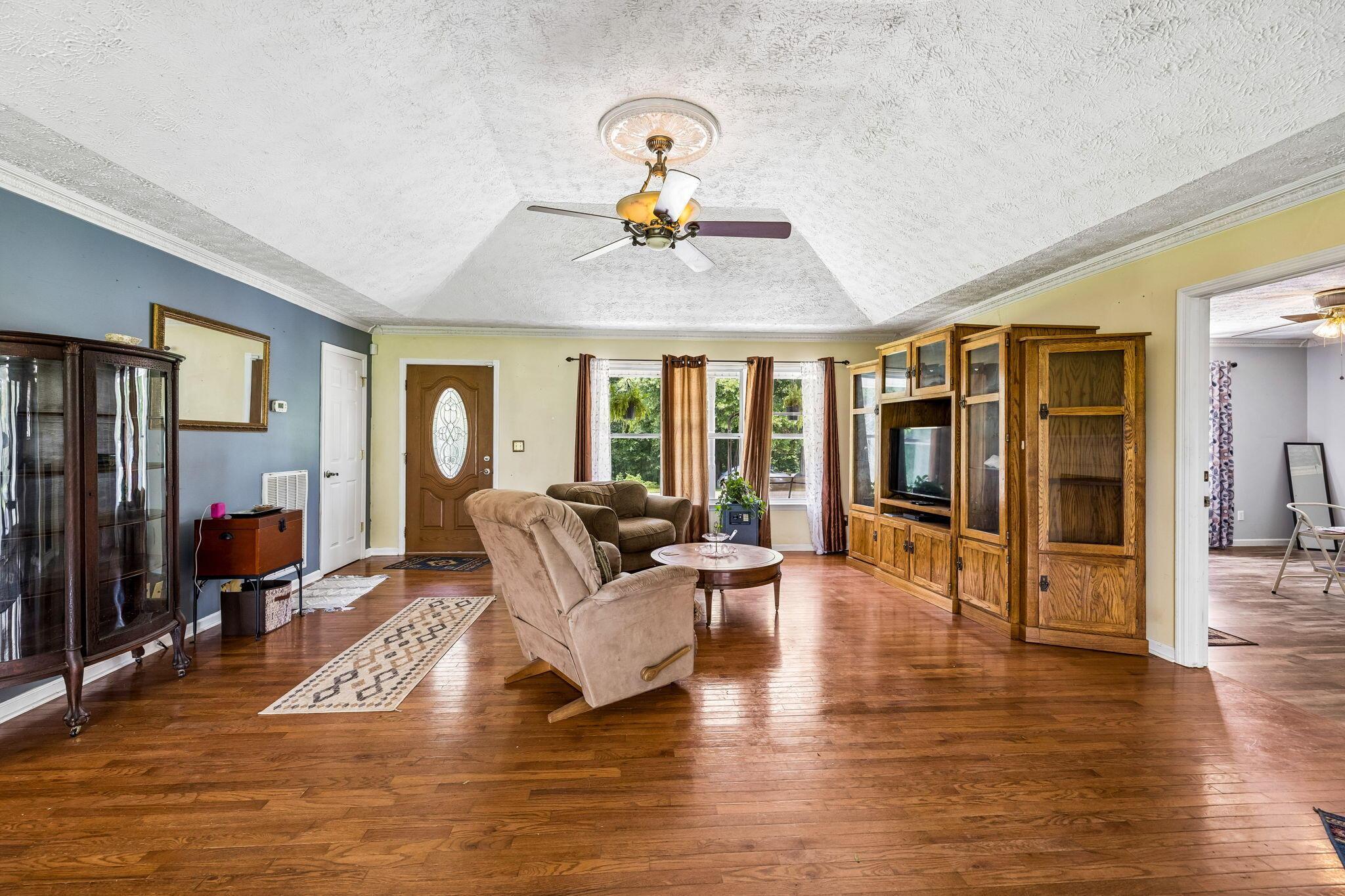 Image 4: 5-133 Columbus Landing Delano - 019