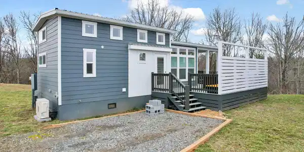 177 Roper Road
