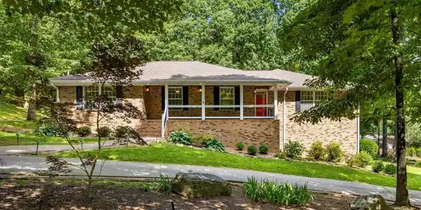 14 Carriage Hill